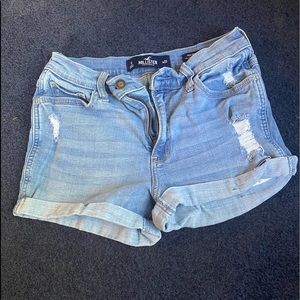 Hollister high waisted shorts